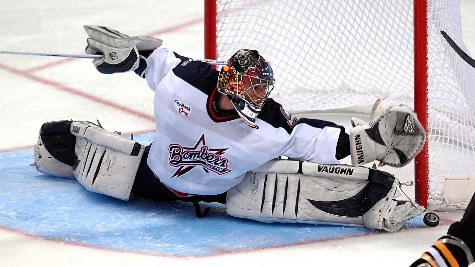 开云世界杯2026-金线绝杀，辛杜灼热拍下，一场改写历史的弧线